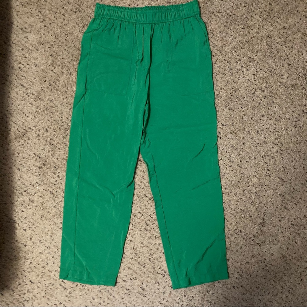 Bright green straight leg H&M elastic waist thin silky pants parachute pockets